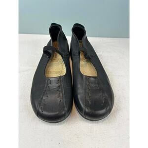 Arcopedico Orthopedic Black Leather Flats - Comfortable Everyday Shoes
